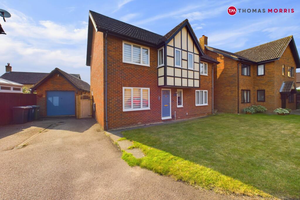 Sparrowhawk Way, Hartford, Huntingdon, Cambridgeshire, PE29